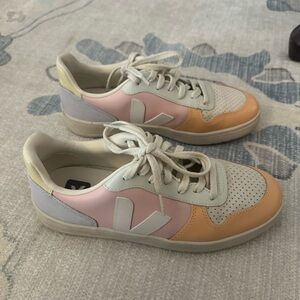 Veja V-10 Pastel Leather Sneakers